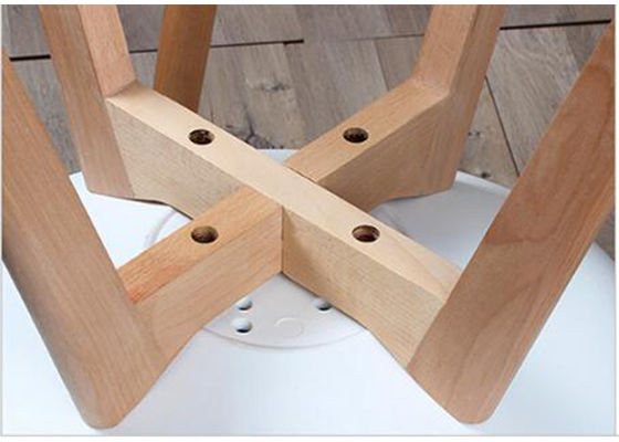 Gambe solide di legno di faggio, chiodo pranzante di legno delle gambe della sedia forte che tiene forza